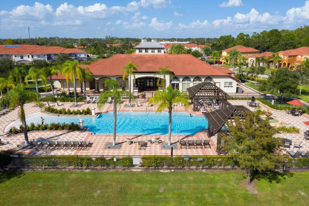 Gorgeous 4 Bedroom W/ Pool Close To Disney 920 Кисими Екстериор снимка